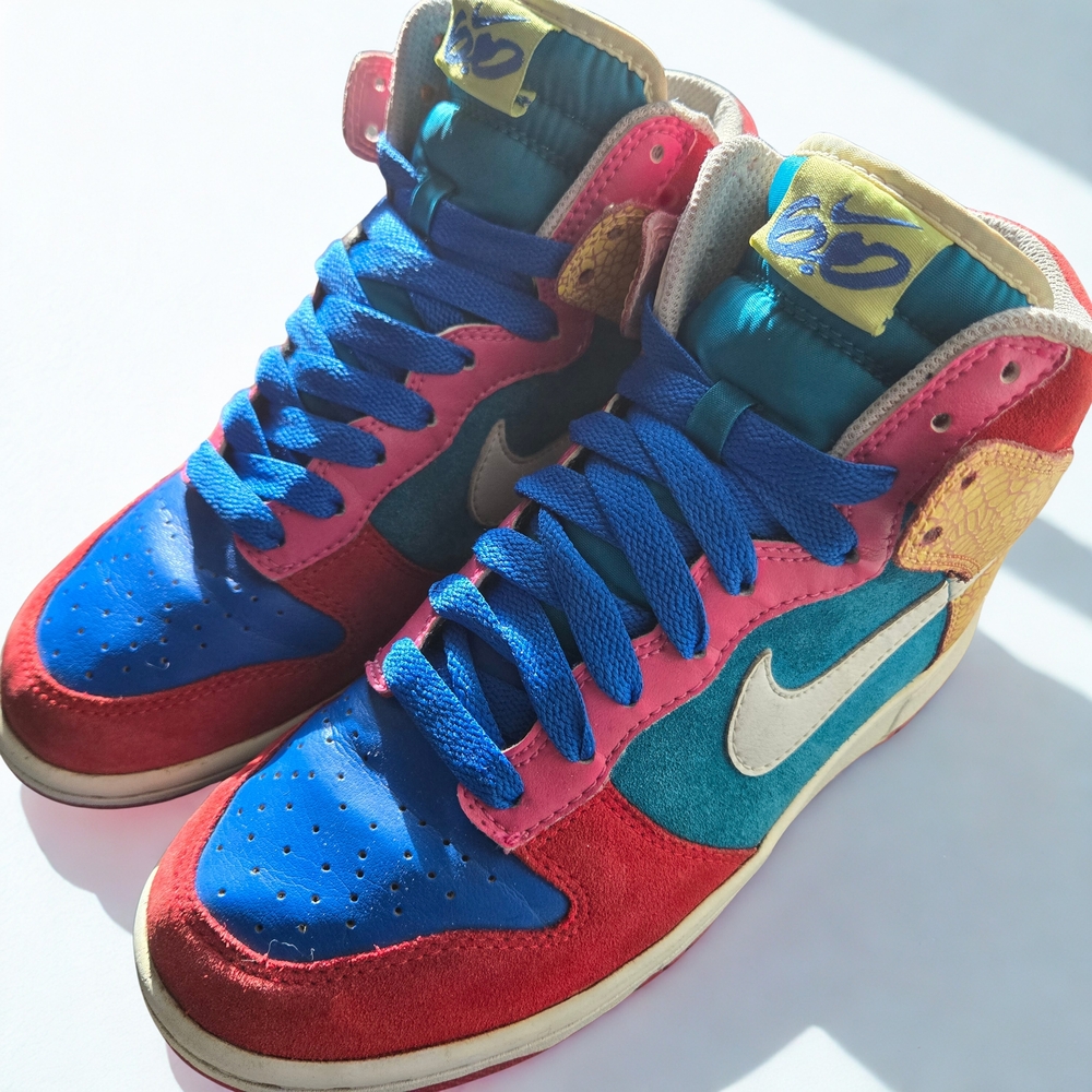 NIKE DUNK HIGH "MULTI-COLOR GRADIENT" (W) | US Women's 7.5 - Picture 8 of 9